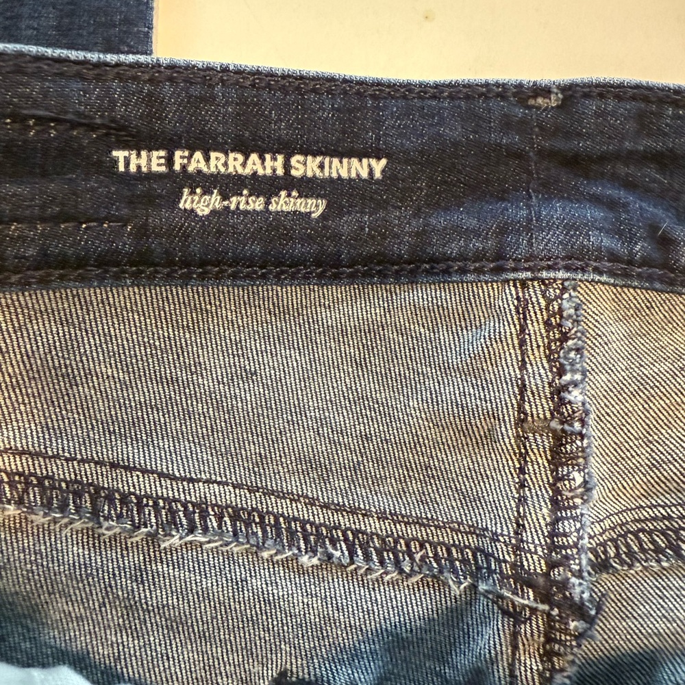 AG ADRIANO GOLDSCHMIED WOMANS HIGH RISE FARRAH SKINNY SIZE 26R - Picture 3 of 11